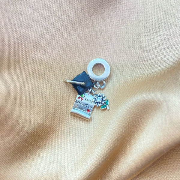 DIJE PARA BRAZALETE DE GRADUACION