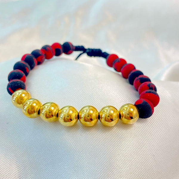 PULSERA NEGRA Y ROJA MEZCLADA CON NEOPRENO Y BALIN