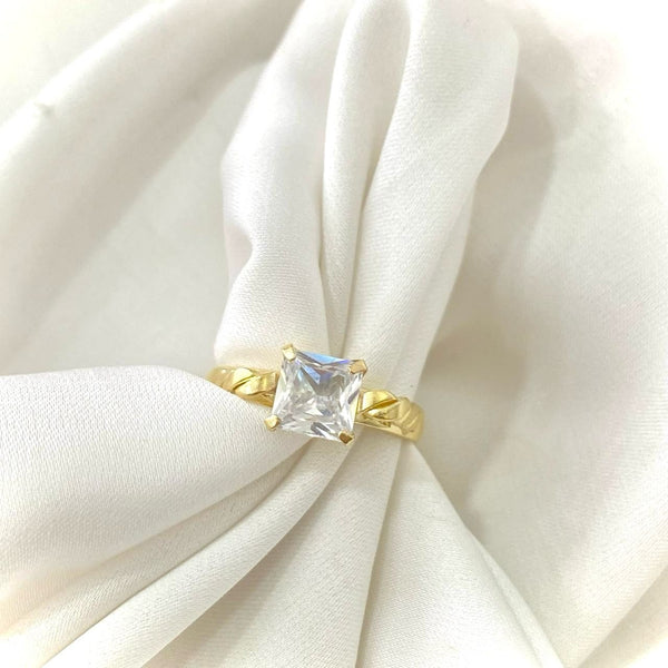 ANILLO CIRCO CUADRADO TRENZA LATERAL