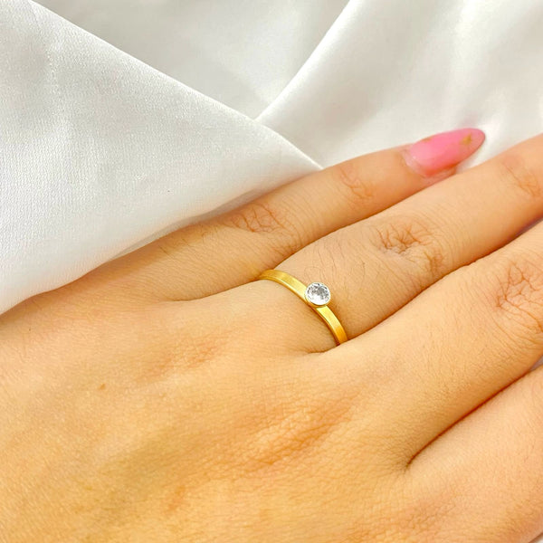 ANILLO SOLITARIO CIRCON PEQUEÑO